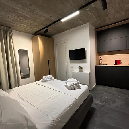 Elegant Bike&Moto Haven Villa Gavardo Exterior photo