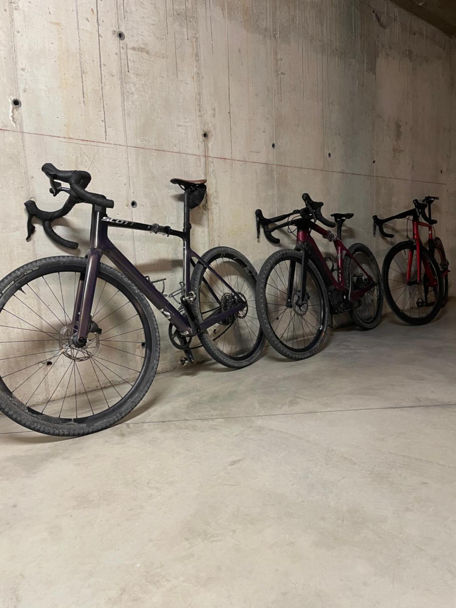 Elegant Bike&moto Haven Holiday home *